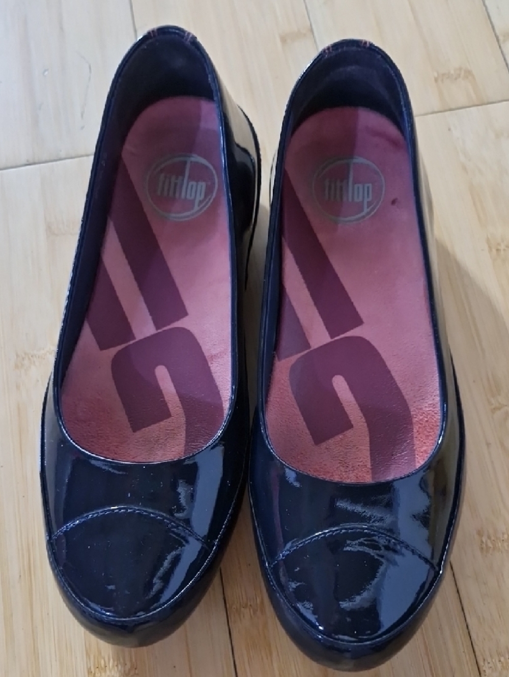 Fitflop Navy Patent Ballet Flats US6 - Picture 3 of 6